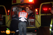 الشاب محمد أطرش يخرج من غرفة العمليات في مستشفى سوروكا ولا خطر على حياته